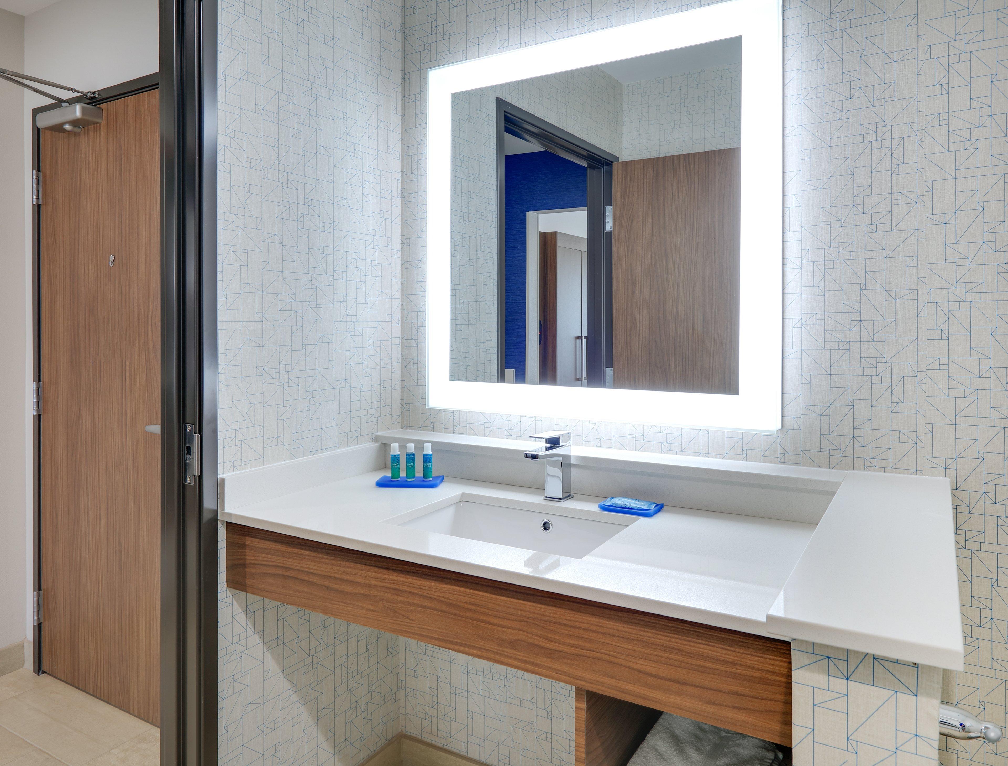 Holiday Inn Express & Suites - Dallas Nw Hwy - Love Field By Ihg Экстерьер фото