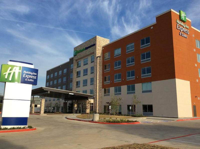 Holiday Inn Express & Suites - Dallas Nw Hwy - Love Field By Ihg Экстерьер фото